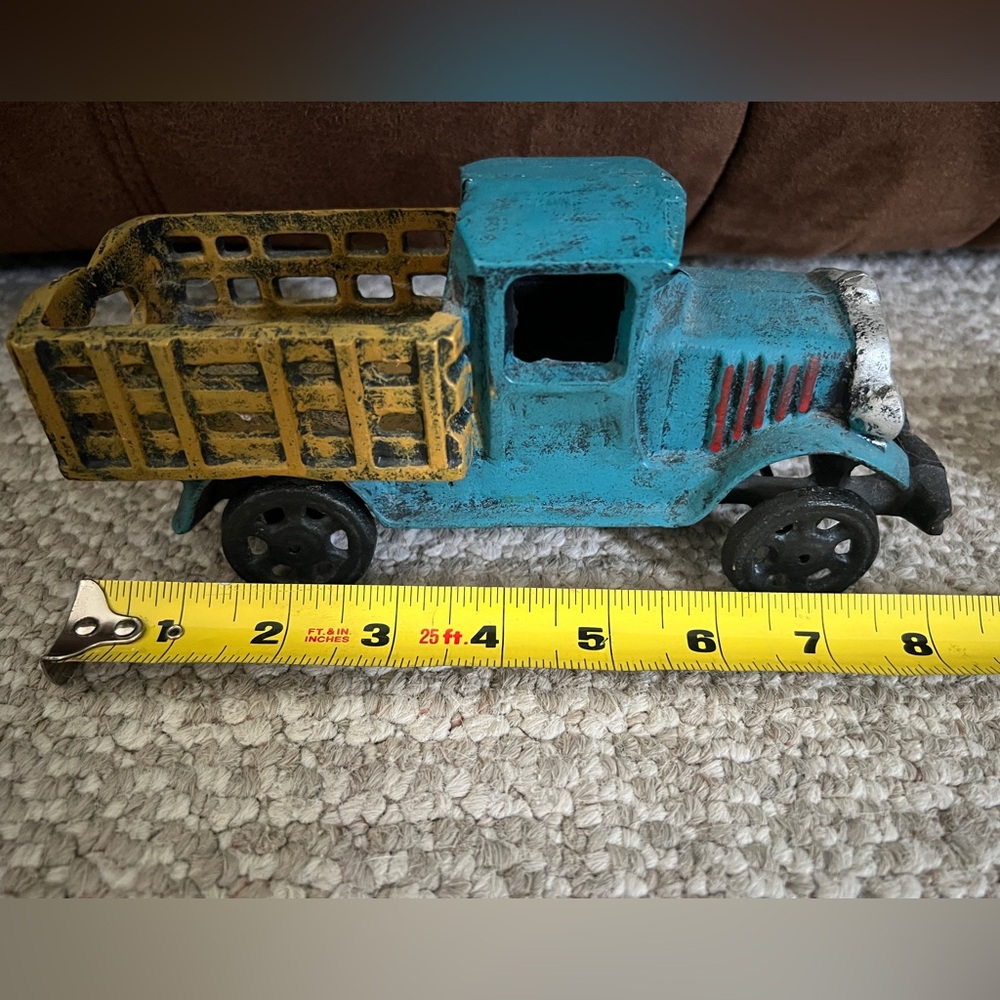 Vintage Taniaw Cast Iron Open Bed Truck, 8 1/2" Long Large Spoke Wheels, 2.9lbs - Picture 9 of 12